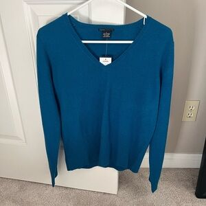 Sandra Cashmere Blue V-Neck Sweater